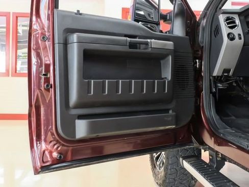 Used 2016 Ford F250 Lariat w/ Chrome Package image 35