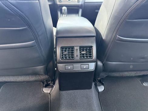 Used 2016 Subaru Legacy 3.6R Limited AWD/4WD image 39