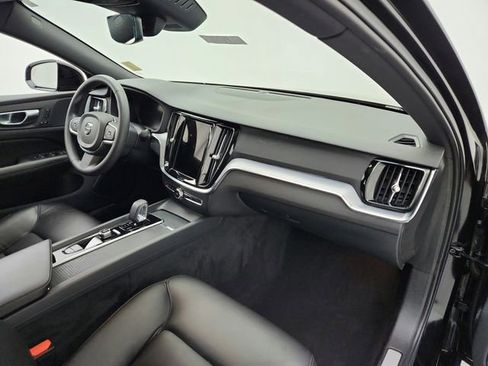 Used 2023 Volvo S60 B5 Plus w/ Climate Package image 13
