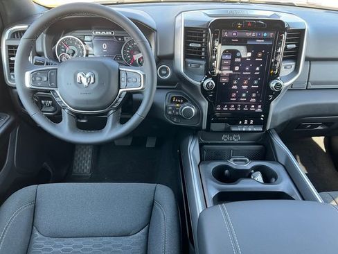 New 2026 RAM 1500 4x4 Crew Cab image 3