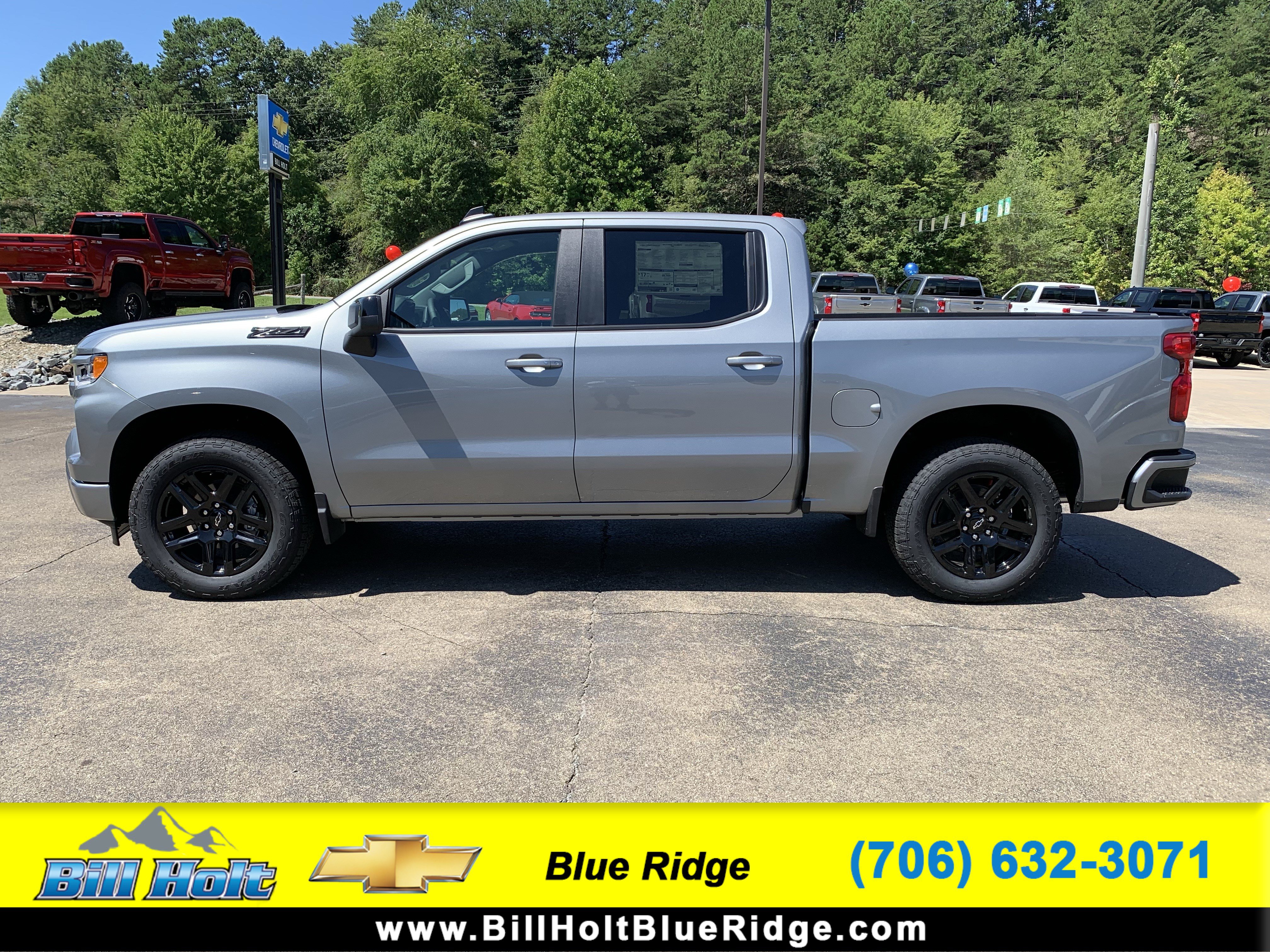New 2026 Chevrolet Silverado 1500 RST w/ Z71 Off-Road Package AWD/4WD image 1