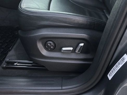 Used 2016 Audi Q5 2.0T Premium Plus w/ Technology Package image 26