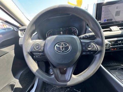 Used 2024 Toyota RAV4 XLE FWD image 24