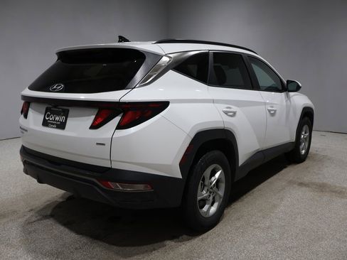 Used 2024 Hyundai Tucson SEL image 2