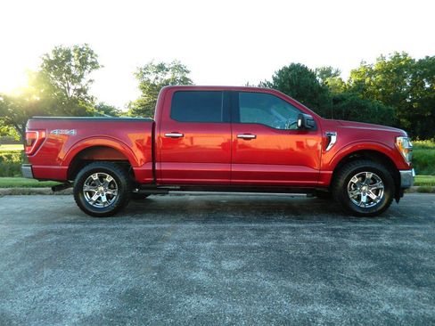 Used 2021 Ford F150 XLT w/ Equipment Group 301A Mid AWD/4WD image 5