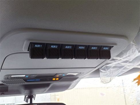 Used 2024 Ford F350 XLT w/ FX4 Off-Road Package image 17