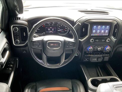 Used 2021 GMC Sierra 1500 AT4 w/ AT4 Value Package AWD/4WD image 7