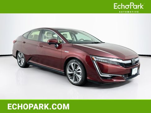 Used 2019 Honda Clarity Plug-In Hybrid image 1