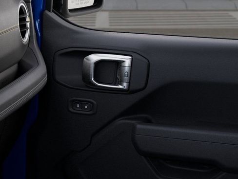 New 2025 Jeep Gladiator Sport w/ Premium Package image 25