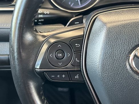 Certified 2021 Toyota Camry SE w/ Convenience Package FWD image 24