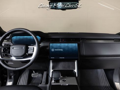 Used 2025 Land Rover Range Rover Long Wheelbase SE AWD/4WD image 21