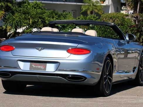 Used 2020 Bentley Continental GT image 13