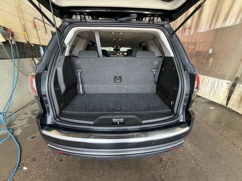 Used 2014 GMC Acadia SLE image 24
