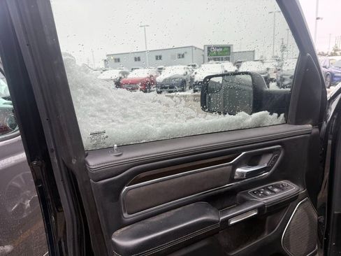 Used 2022 RAM 1500 Laramie image 8