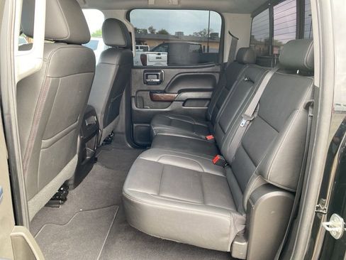 Used 2018 GMC Sierra 1500 SLT AWD/4WD image 31