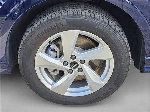 Used 2021 Audi Q3 2.0T Premium w/ Convenience Package image 22