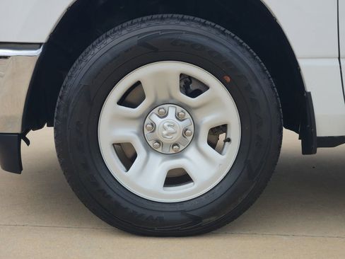 Used 2023 RAM 1500 Big Horn AWD/4WD image 13