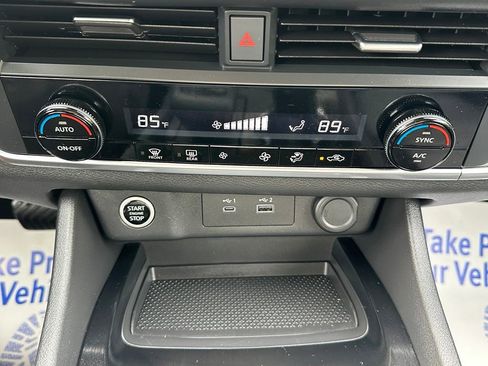 Used 2023 Nissan Rogue SV AWD/4WD image 20