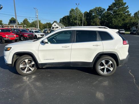 Used 2020 Jeep Cherokee Limited AWD/4WD image 5