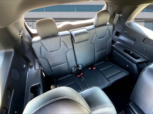 Used 2025 Kia Telluride EX X-Line AWD/4WD image 26