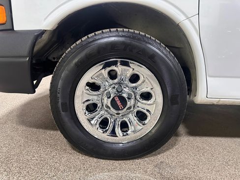 Used 2013 GMC Savana 1500 AWD image 50