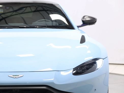 Used 2020 Aston Martin V8 Vantage Coupe RWD image 87