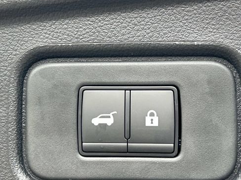 New 2026 Nissan Pathfinder Platinum w/ Lighting Package AWD/4WD image 13
