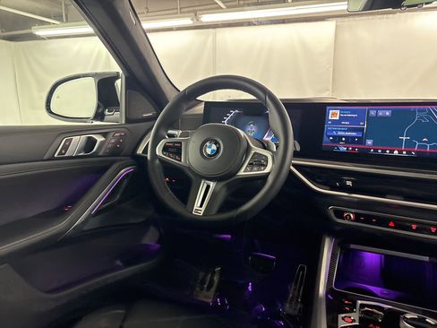 Used 2025 BMW X6 M60i w/ Executive Package image 28