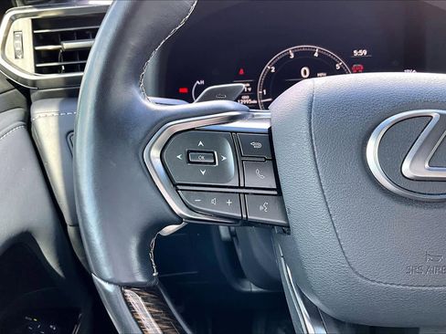 Used 2023 Lexus LX 600 4WD w/ Accessory Package (Z1) image 24