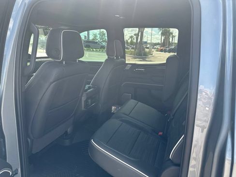 Used 2026 GMC Sierra 1500 AT4X w/ AT4X AEV Edition AWD/4WD image 15