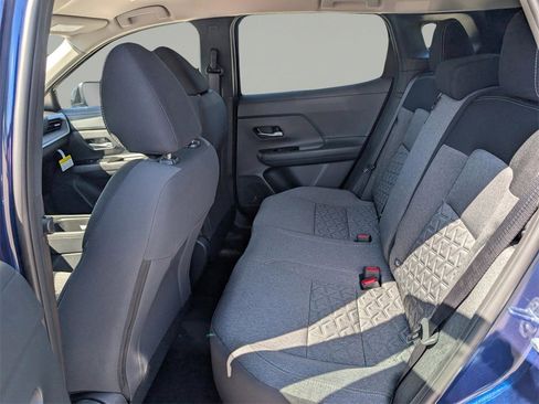 New 2026 Nissan Kicks SV image 14