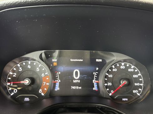 Used 2023 Jeep Compass Trailhawk AWD/4WD image 12