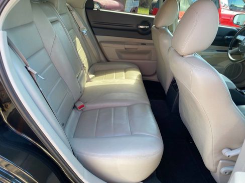 Used 2005 Dodge Magnum R/T w/ Convenience Group II image 19