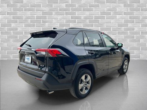 Used 2024 Toyota RAV4 XLE image 5