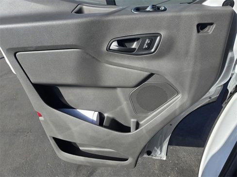 Used 2022 Ford E-Transit Medium Roof w/ Load Area Protection Package image 15