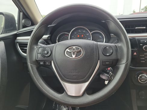 Used 2014 Toyota Corolla LE FWD image 20