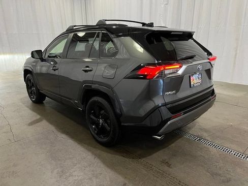 Used 2019 Toyota RAV4 XSE AWD/4WD image 6