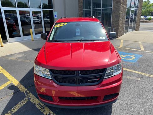 Used 2018 Dodge Journey SE w/ Connectivity Group FWD image 13