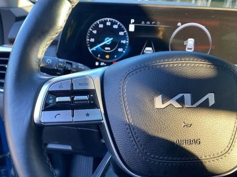 Used 2023 Kia Telluride SX image 30