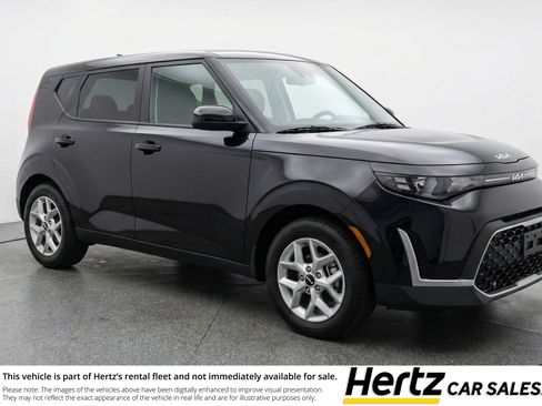 Used 2025 Kia Soul LX w/ LX Technology Package image 1