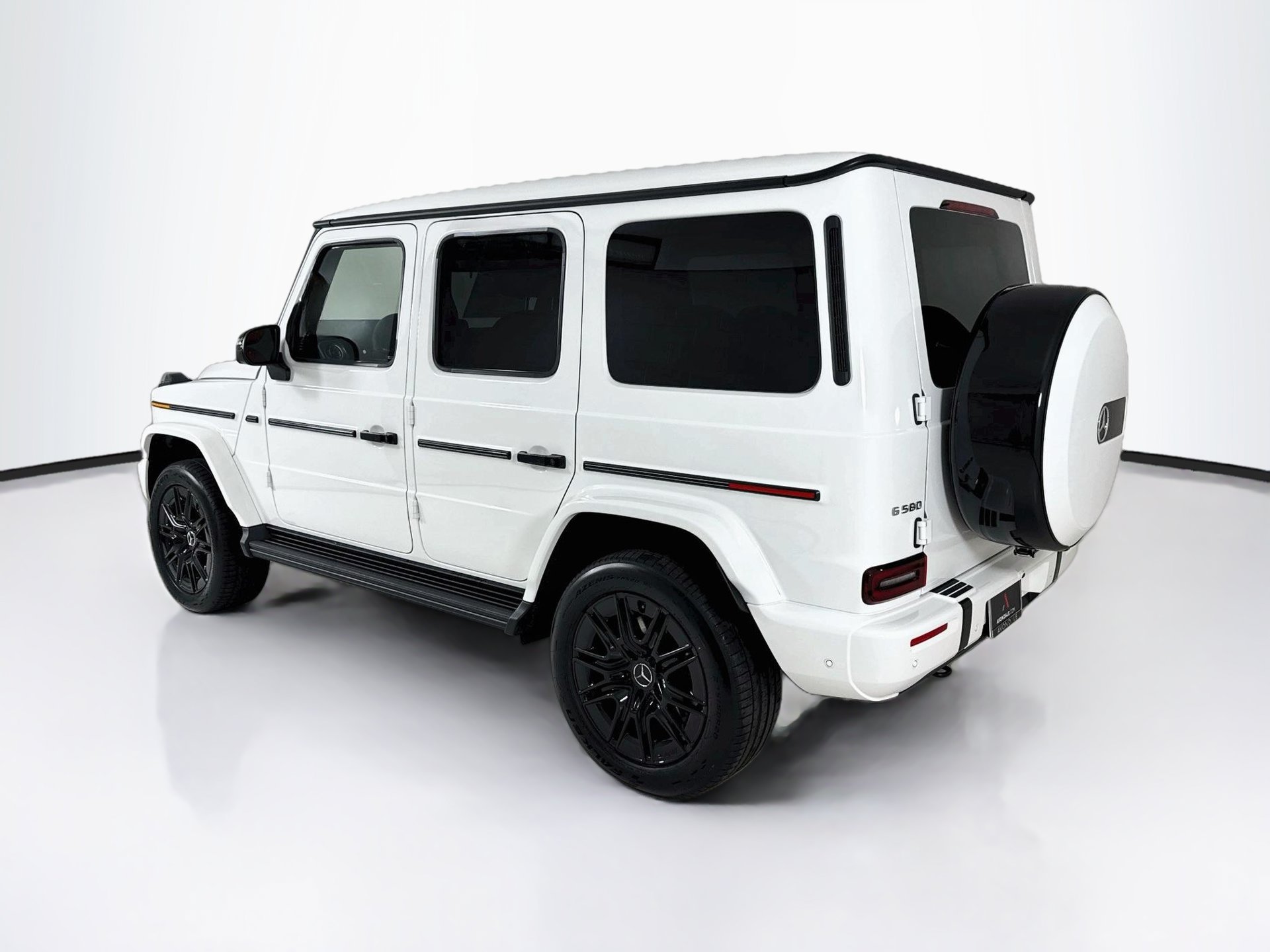 New 2027 Mercedes-Benz G 580 e image 6