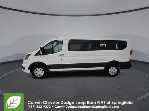Used 2025 Ford Transit 350 XLT RWD image 5