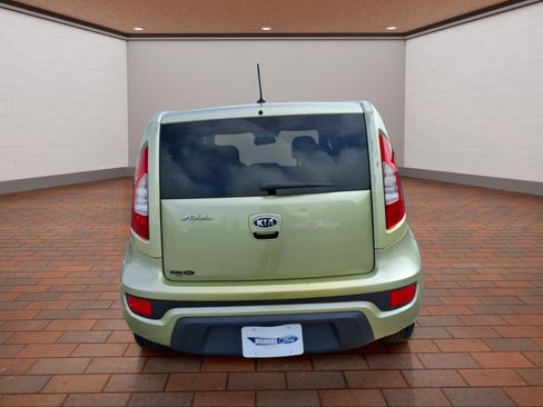 Used 2012 Kia Soul + FWD image 7