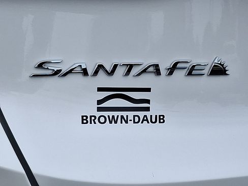 Used 2021 Hyundai Santa Fe SE AWD/4WD image 28