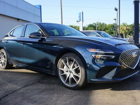 Used 2025 Genesis G70 2.5T RWD image 2