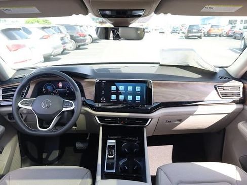 New 2026 Volkswagen Atlas SE AWD/4WD image 26