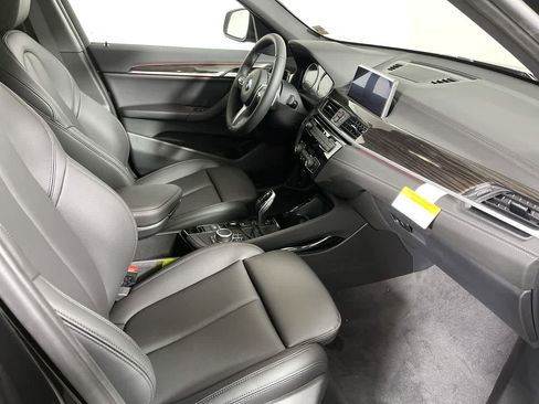 Used 2022 BMW X1 xDrive28i w/ M Sport Package image 15