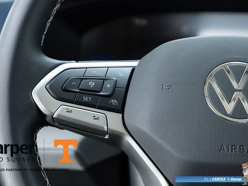 Used 2024 Volkswagen Taos SE FWD image 58