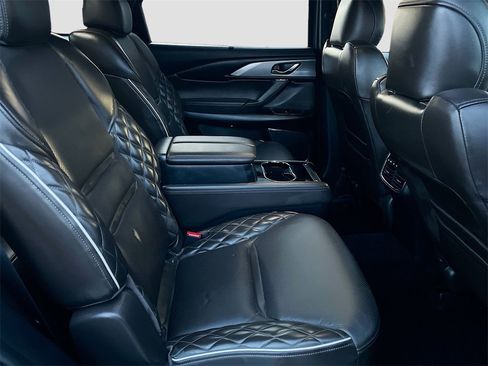 Used 2021 MAZDA CX-9 Signature image 30
