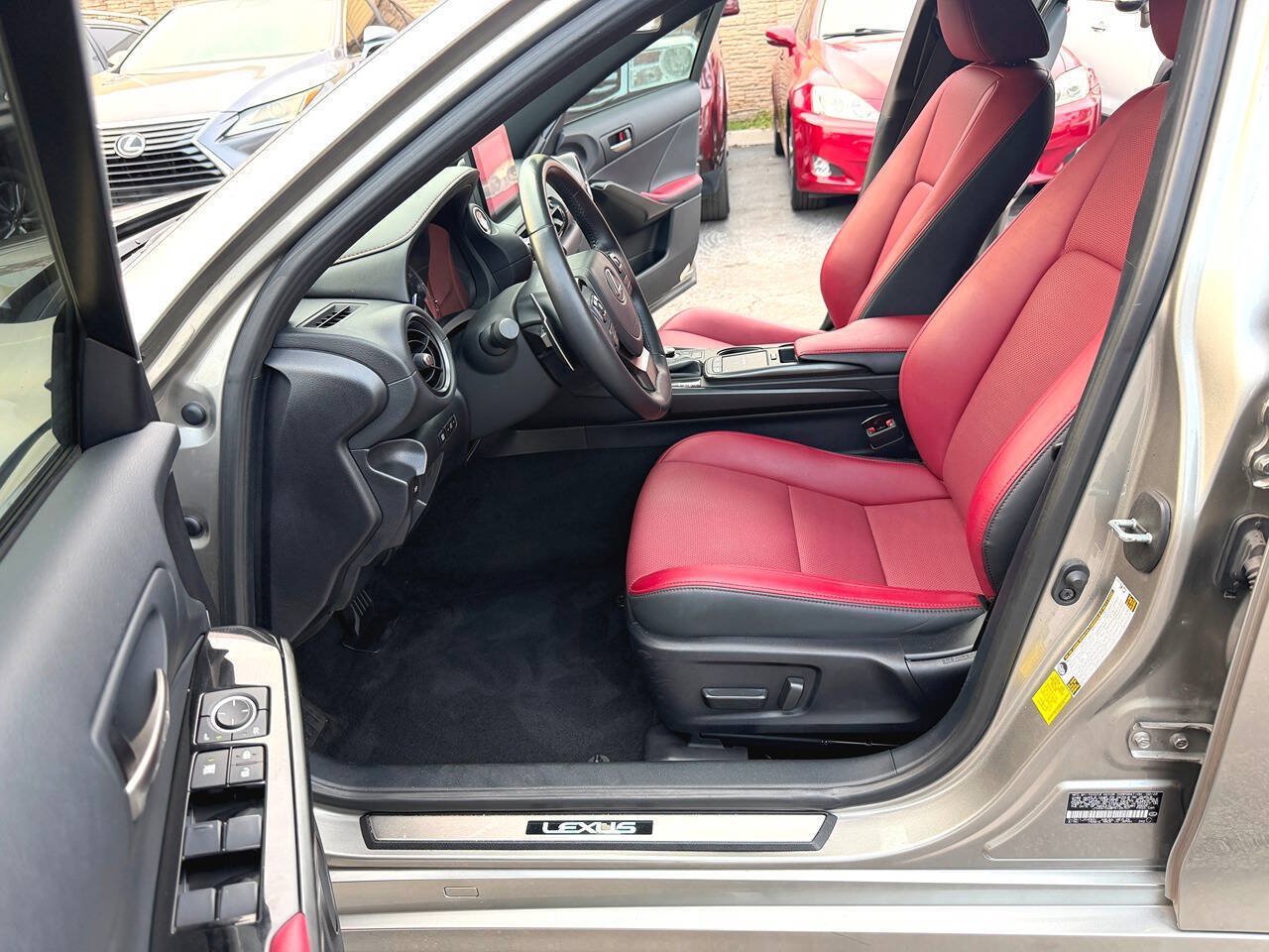 Used 2023 Lexus IS 300 w/ Comfort Package RWD image 20
